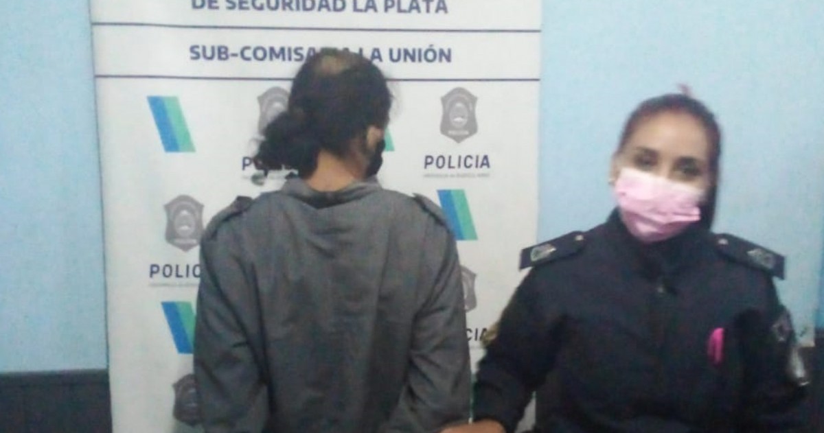 Según informaron fuentes policiales, los hechos ocurrieron en una vivienda de 149 y 32.