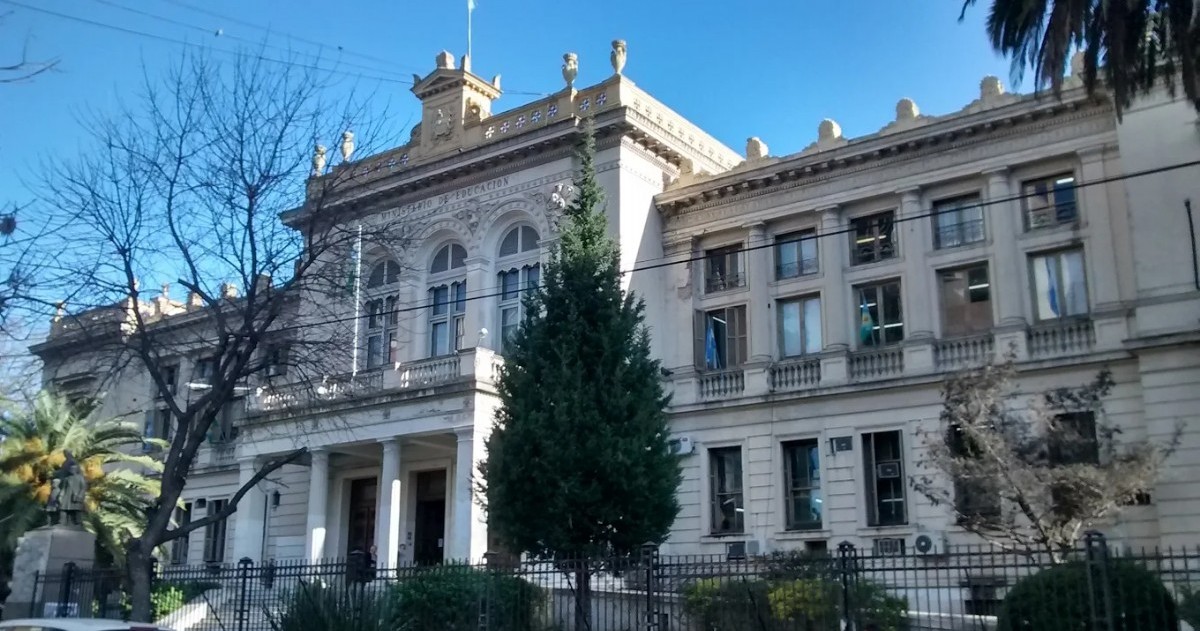 Un nombramiento en Educación Artística desata alerta por posible falta grave