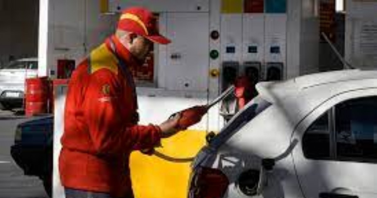 El acuerdo del Ejecutivo con las petroleras ocurrió luego de que el costo de la nafta y el gasoil ya se habían disparado los precios.