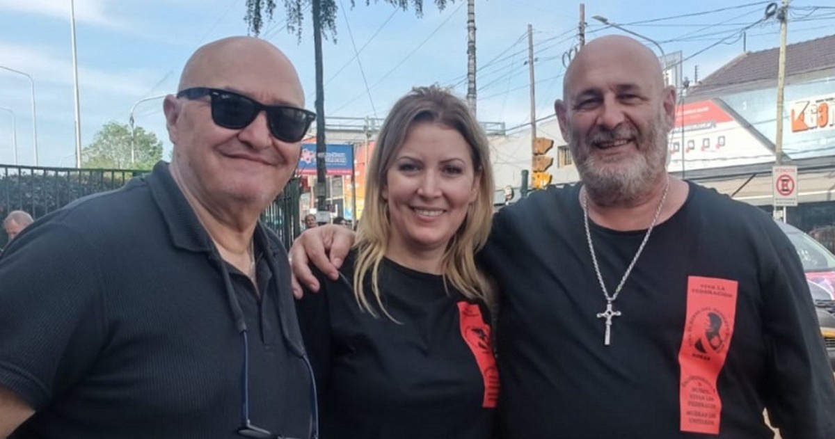 Larry de Clay, Ximena Rijel y Santiago Cúneo, candidatos a diputados en La Matanza, provincia de Buenos Aires.