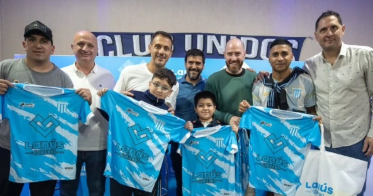 Actividad institucional realizada en Lanús.