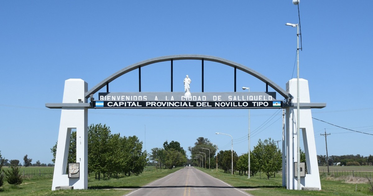 Las redes exigen aclaraciones a Natalia Gómez Ferrero sobre recaudaciones previas.