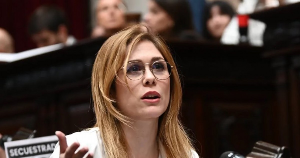 Polémica por declaraciones de Lilia Lemoine reabre discusión sobre derechos de menores