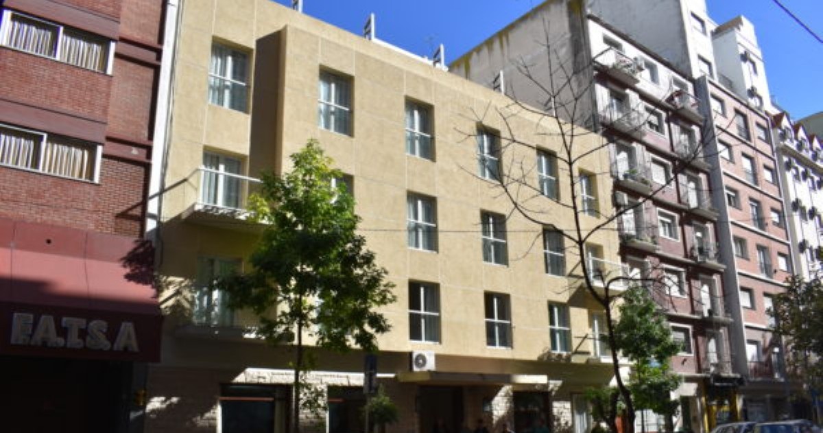 El famoso hotel ubicado en calle Corrientes de Mar del Plata fue adquirido en tiempos del fundador de la Federación, Gerónimo Izetta.
