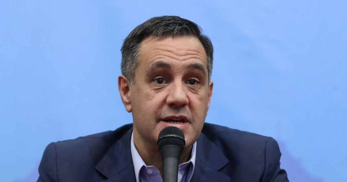 Alejandro Finocchiaro, centro de una controversia que incomoda al oficialismo libertario.