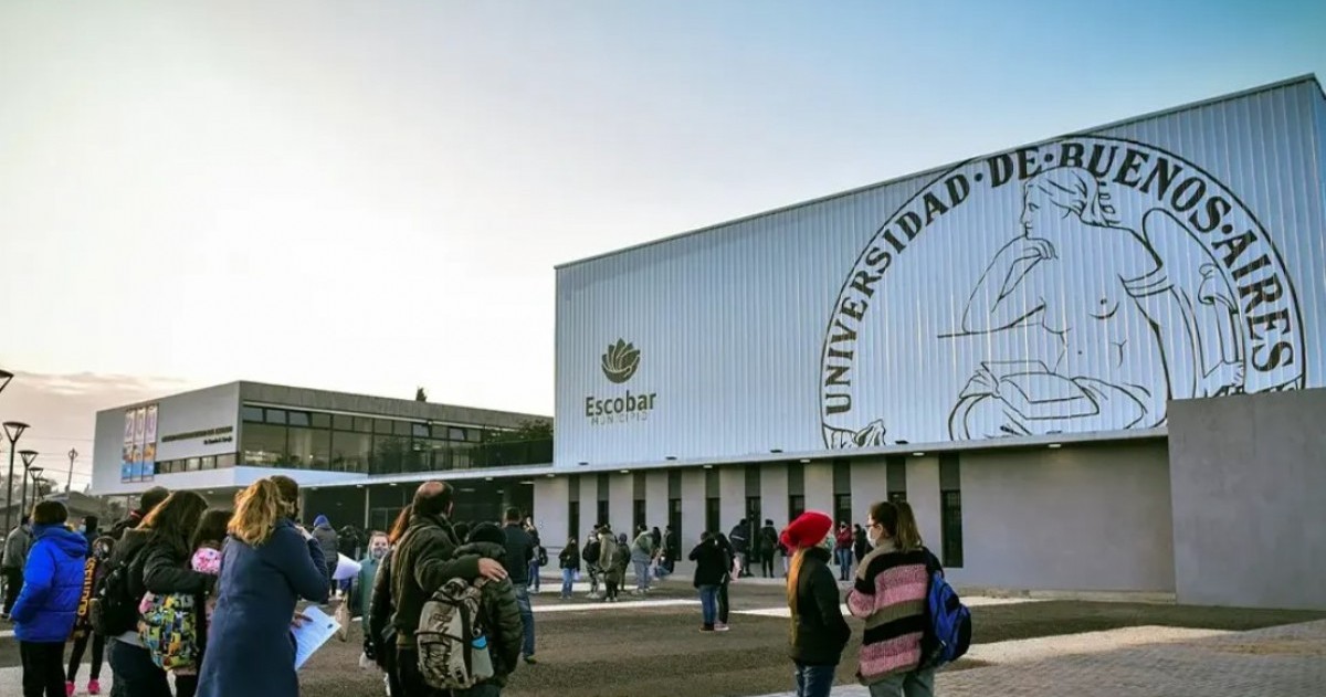 La comunidad educativa pide reforzar la asistencia psicológica en las escuelas.