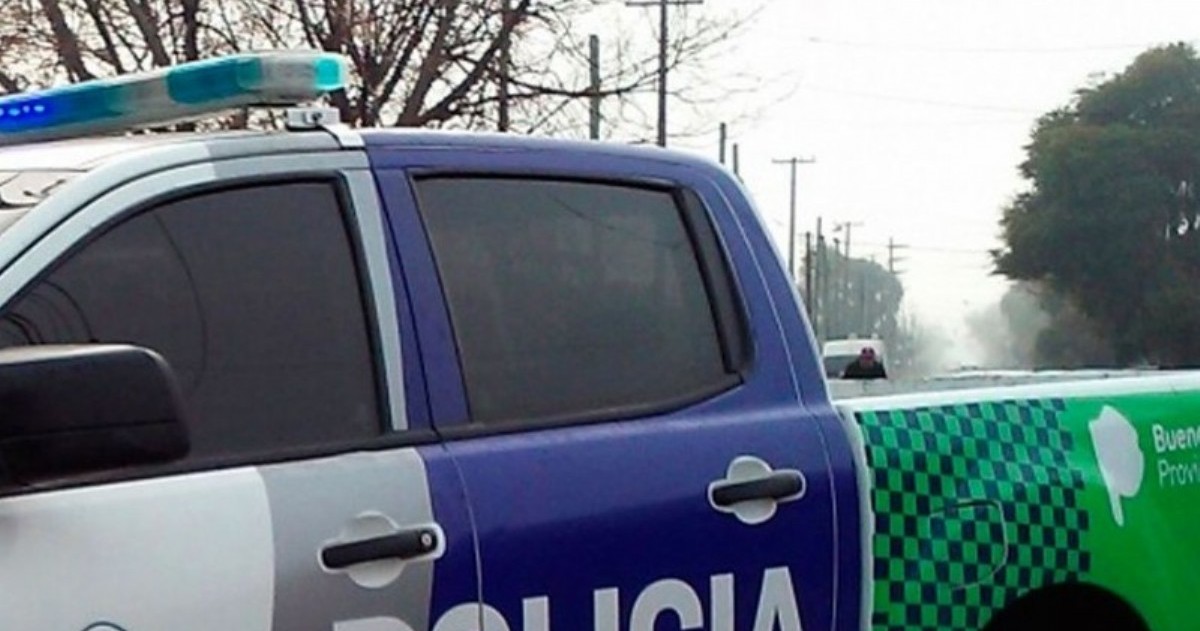 Este viernes, en la calle Martín Campos y Lamadrid de Dolores, se llevó a cabo la aprehensión de una persona de 43 años, identificado como Claudio Patricio Herdman, quien tenía una pedido de búsqueda por Interpol.