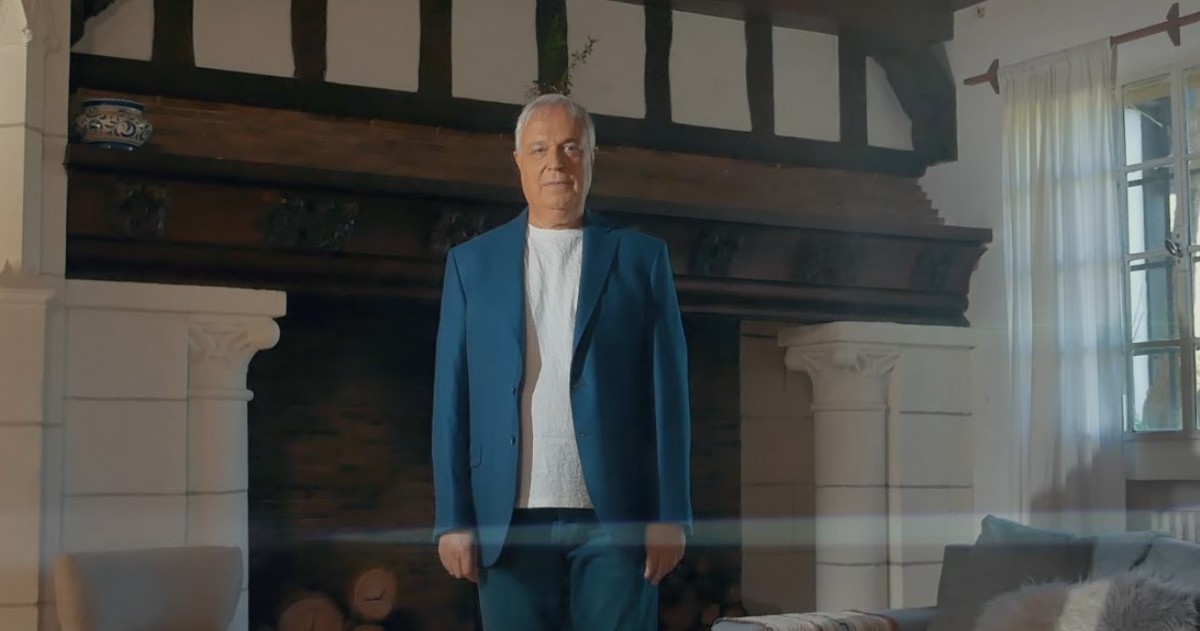 Gabriel Moss lleva sus sueños a la pantalla con el estreno de "Te soñé"