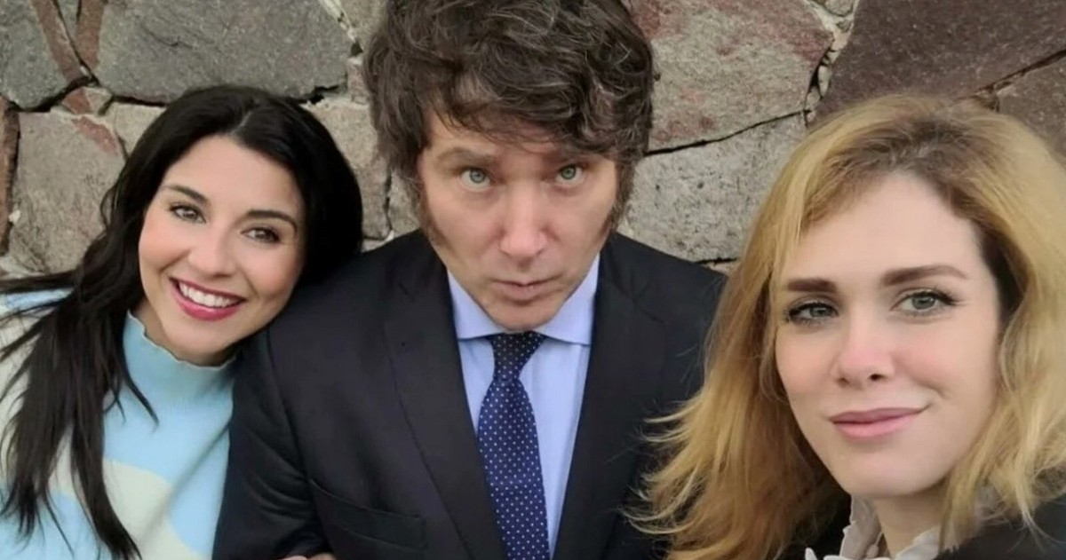 El presidente Javier Milei entre las diputadas Marcela Pagano y Lilia Lemoine, cuando se llevaban bien.