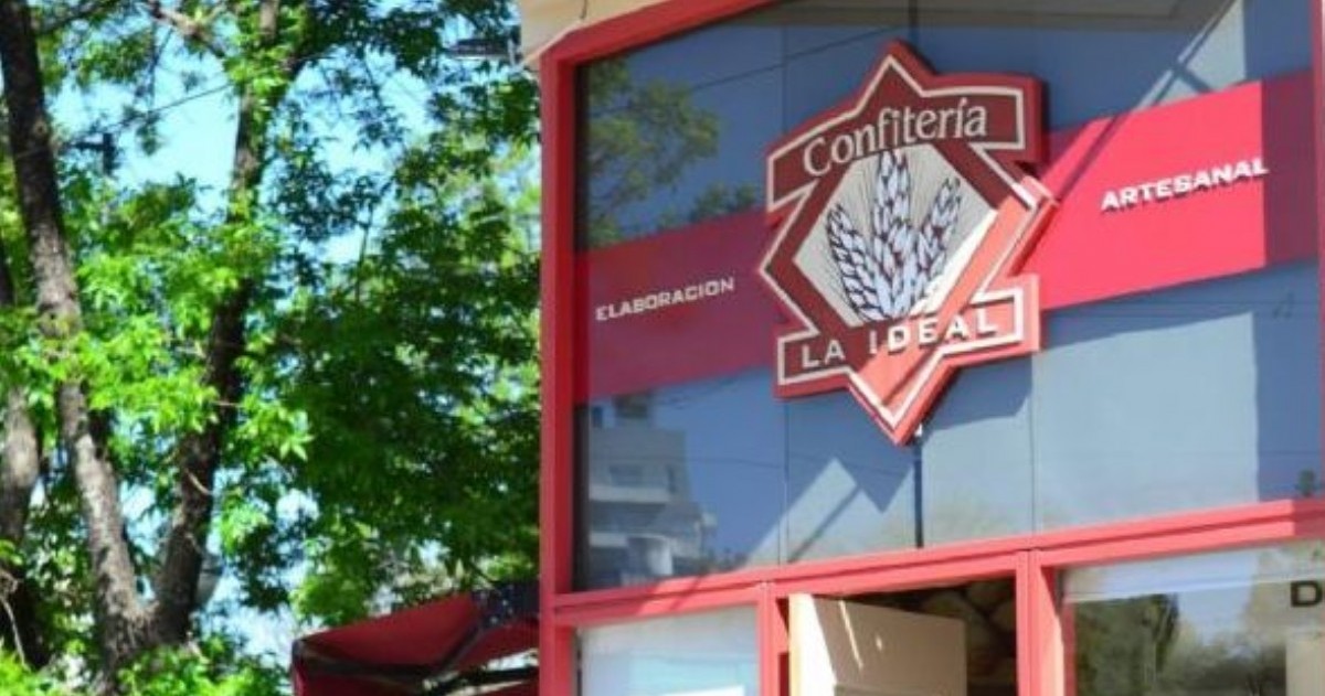 El dueño de una panadería céntrica de La Plata fue detenido, acusado de ser un depredador sexual luego de que empleadas y ex empleadas denunciaron haber sido sometidas a abusos.