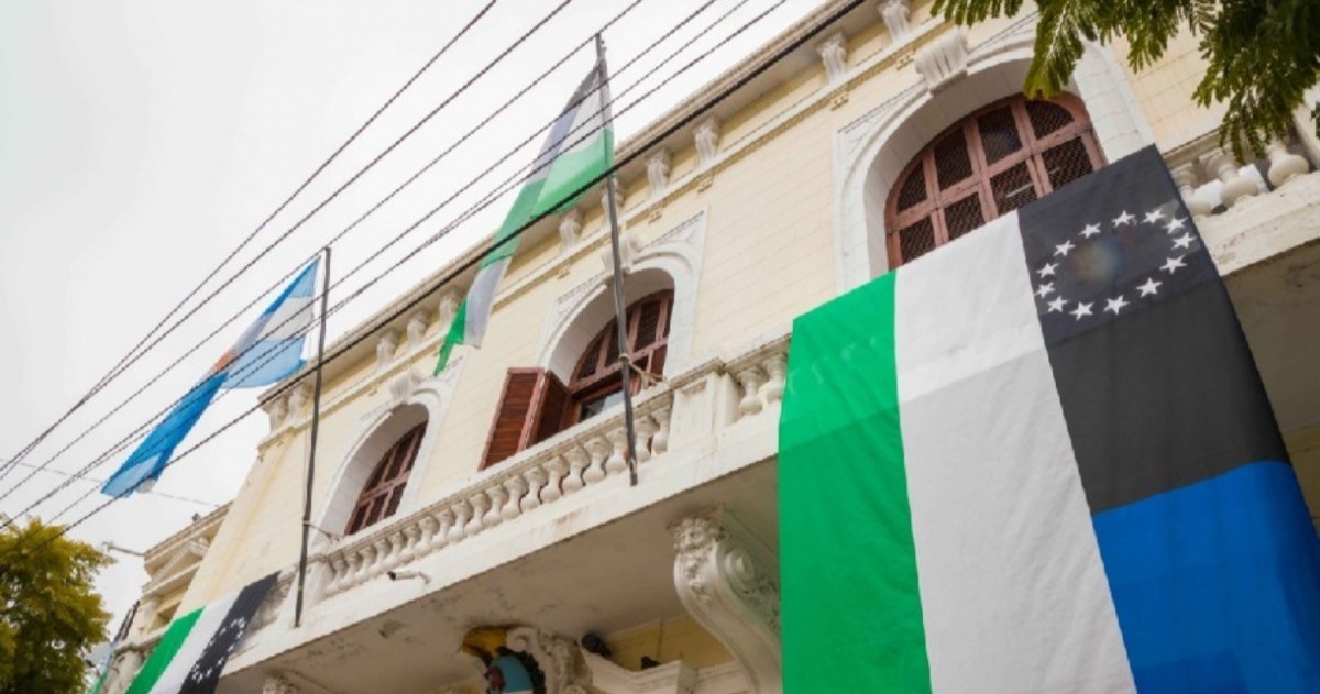 Alberto Weretilneck insiste en que el financiamiento es indispensable para evitar mayores complicaciones fiscales.