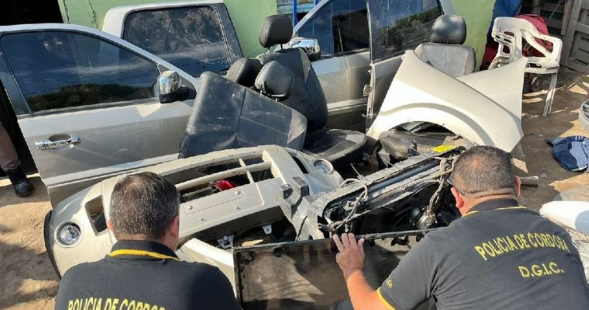 En total, hubo 30 personas detenidas según informó la Policía tras el operativo, que culminó durante la tarde.