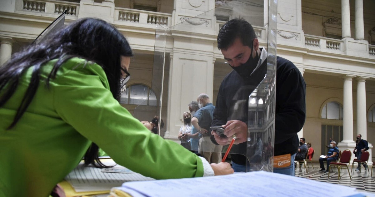 La medida responde a la firma del Decreto 2.199/06 que modifica el Decreto 1.256/01 por parte del gobierno de la Provincia de Buenos Aires.

