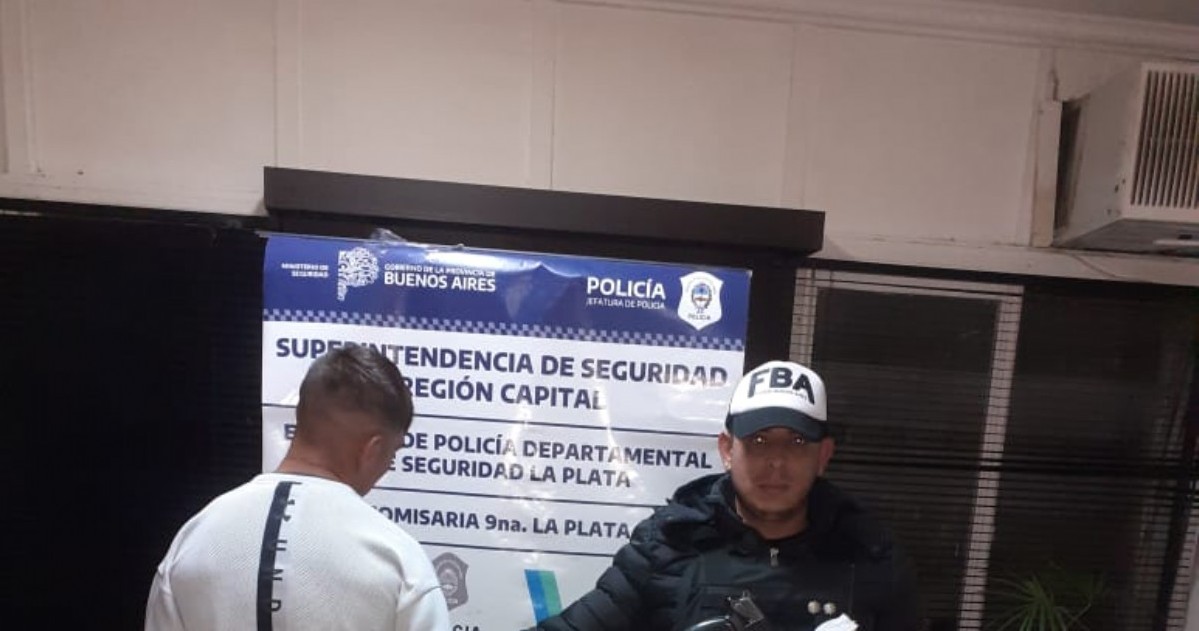 El detenido quedó a disposición de la UFI en turno.