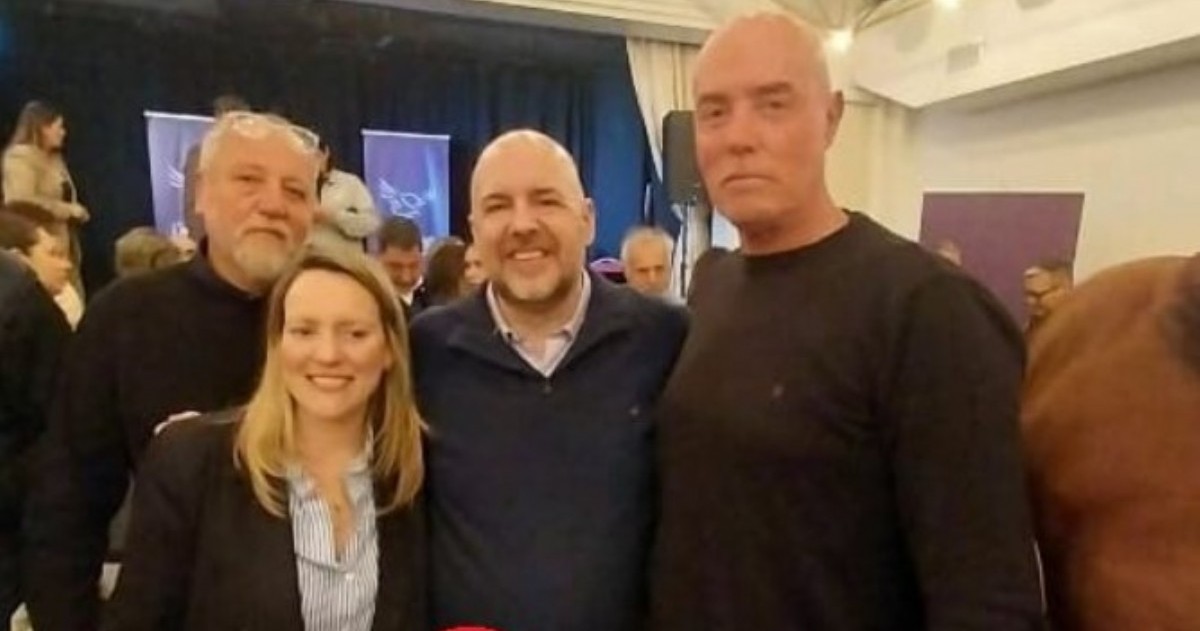 Las diferencias de Mar Chiquita irrumpieron en el encuentro con Pareja y siguieron después con un error ortográfico