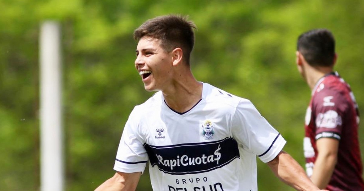 Se trata de Joaquín Domínguez, hermano del jugador de Gimnasia Benjamín Dominguez.