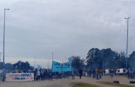 El Municipio de Mar del Plata denunció ante la Justicia el corte de tránsito realizado por manifestantes en la zona centro
