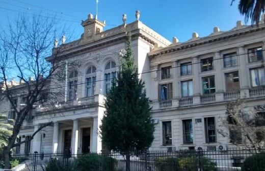 Un nombramiento en Educación Artística desata alerta por posible falta grave