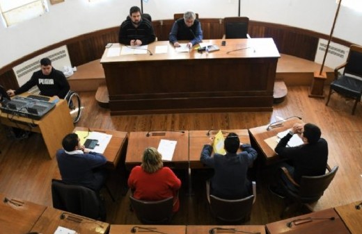 Mar Chiquita suma espacios que se dicen opositores pero quedan bajo sospecha por su cercanía con el oficialismo