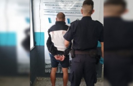 Berisso: cayó un presunto abusador en la Isla Paulino, acusado de manosear a una nena de tres años