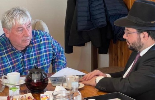 Tras el encuentro de Cortés con el Gran Rabino, Río Negro vuelve al centro de la discusión por la presencia israelí