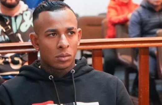 Condenaron a Sebastián Villa a 2 años y un mes de prisión condicional en la causa por violencia de género