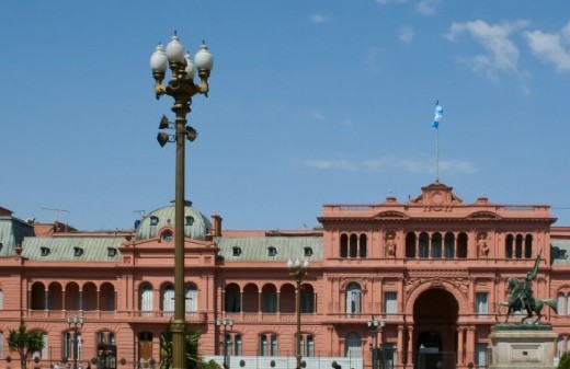 Dirigen una carta al Congreso para advertir que el Gobierno estaría reconfigurando áreas clave de la soberanía nacional