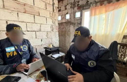 Investigan a un adolescente de 15 años por una presunta vinculación con actividades terroristas