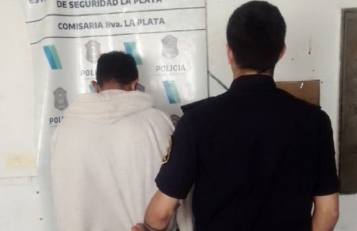 La Plata: un hombre detenido tras intentar robarle la bicicleta a una joven y luego intentar escapar Villa Elvira