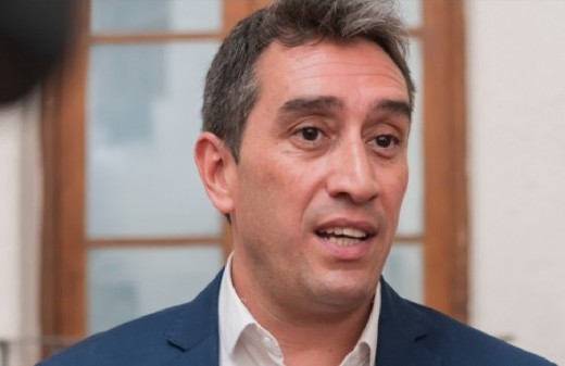 Las contrataciones en Río Negro vuelven a complicar a Marcos Castro con otra designación bajo la lupa