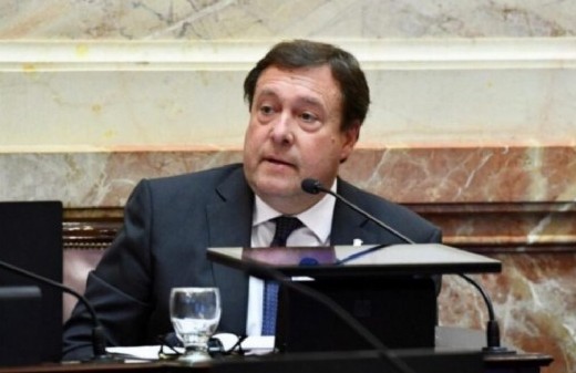 Weretilneck enfrenta en Río Negro un escenario crítico tras quedar último en la encuesta de gobernadores