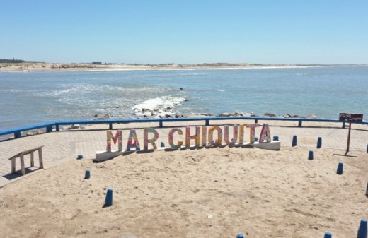 Pagos municipales en Mar Chiquita a cooperativas culturales y de obras despiertan reclamos por transparencia