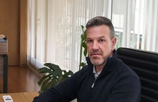 Roque Pérez: Sciaini defendió el nombre de la terminal mientras aumentan los reclamos por tasas impagables
