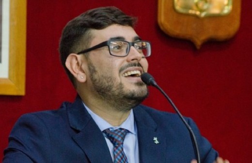 Después de contar su lucha contra las adicciones, Saavedra redoblará el trabajo de prevención impulsado por Nebot