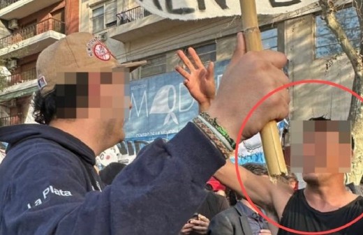 Denunciaron a un actor y militante del PJ por presunta usurpación de identidad y estafas en redes sociales