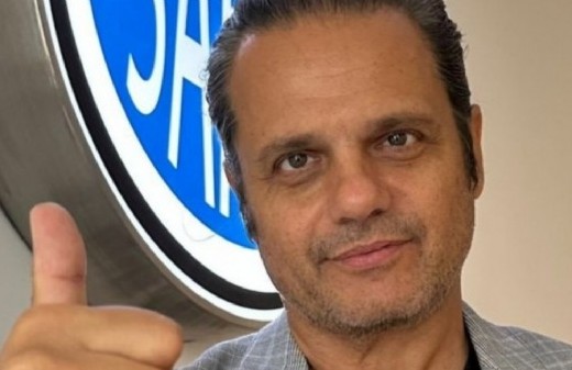 Marcelo Peretta logra llevar el sueldo inicial farmacéutico a más de 3,6 millones con aumentos en tres tramos