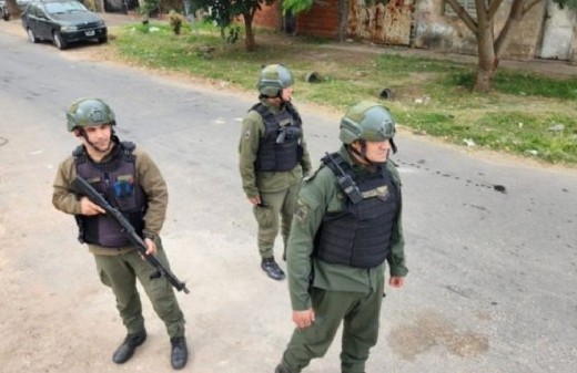 Balearon una patrulla de Gendarmería Nacional en Rosario