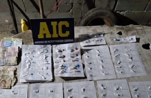 San Justo: 2 detenidos y secuestro de droga en el barrio Acapulco