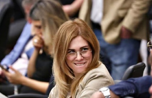Lilia Lemoine declaró no tener deudas, pero denunciantes citaron obligaciones financieras por más de 500 mil