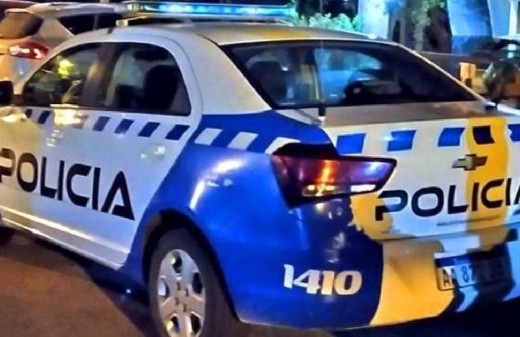 Neuquén: efectivos policiales detuvieron a un hombre que tenía una captura vigente por lesiones leves