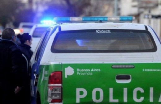 Un tirador anónimo mató a un joven e hirió a otros dos tras un raid criminal