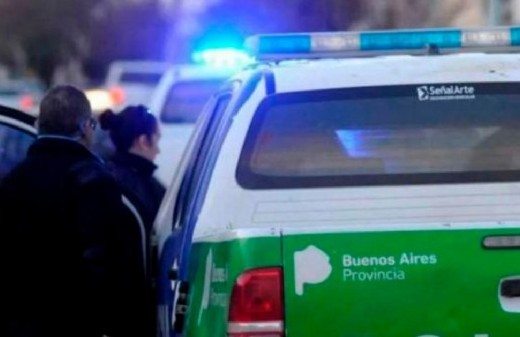 Moreno: una oficial le disparó a un motochorro