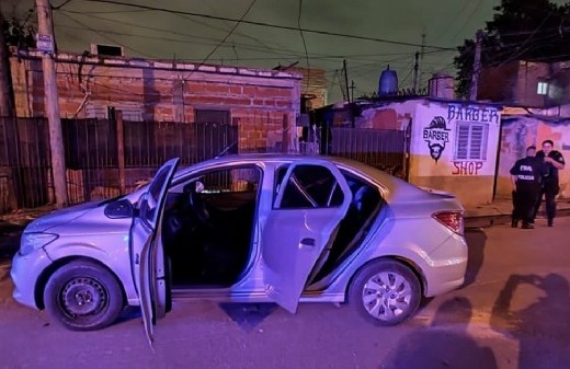 Dos detenidos tras persecución y tiroteo en Villa La Rana de San Martín