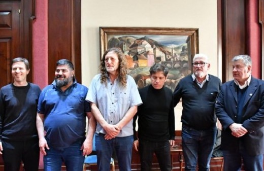 Kicillof se comprometió a "gestionar la efectivización de nuevos contratos" para el Astillero Río Santiago