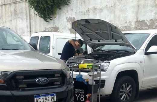 Funcionario de Mar del Plata denunciado por hacerse el service de su auto particular con personal municipal
