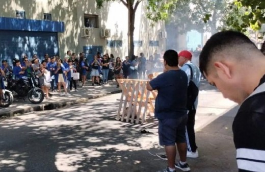 En CABA terminó cerrando la fábrica de Cocot y Dufour tras una larga disputa con sus trabajadores