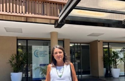 De compartir trabajo institucional a plantarse como opositora: las preguntas sobre Gabriela Hernández en Escobar