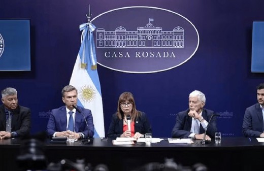 Bullrich denunció a un dirigente piquetero que prostituía mujeres a cambio de planes sociales en Chaco