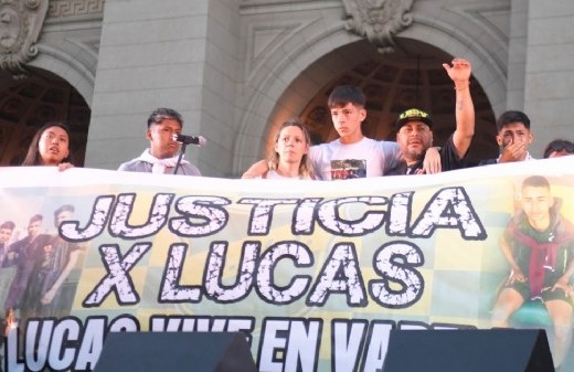 "Ni una bala más, ni un pibe menos", el grito de familiares y amigos de Lucas González