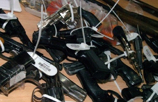 Un judicial, un penitenciario y otros dos detenidos por el robo de armas en fiscalías de Junín